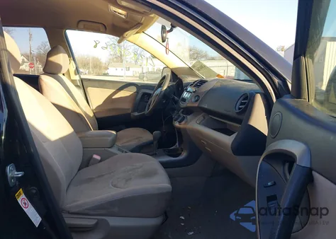 2006 Toyota Rav4 z USA, uszkodzony, nr VIN JTMZD33V866007398